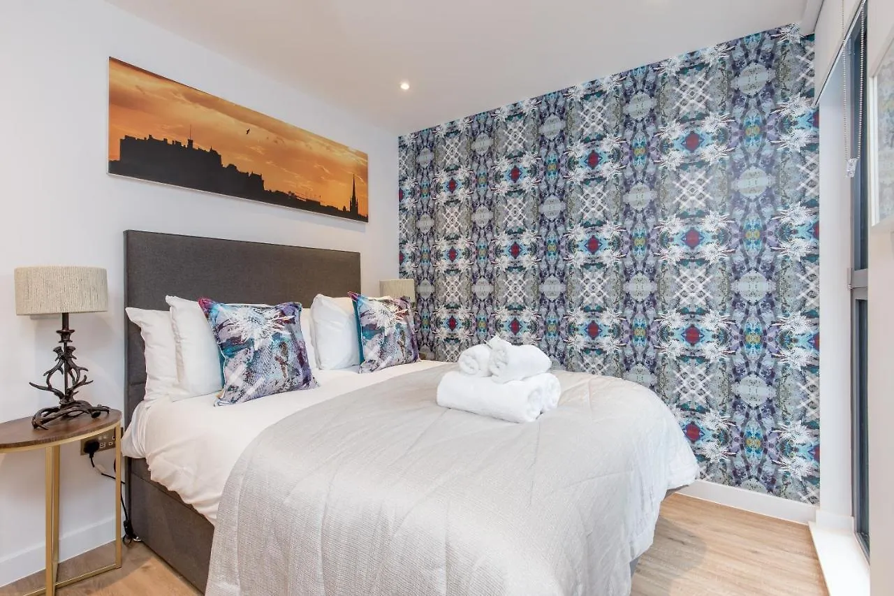 Apartmán Sophisticated Studio For 2 W/ Edin Castle Views Edinburgh 0*,  Velká Británie