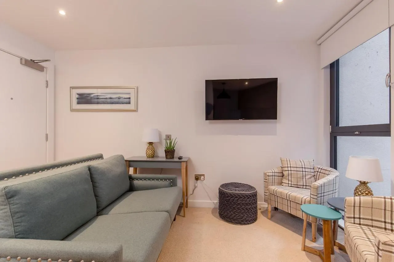 Apartmán Sophisticated Studio For 2 W/ Edin Castle Views Edinburgh